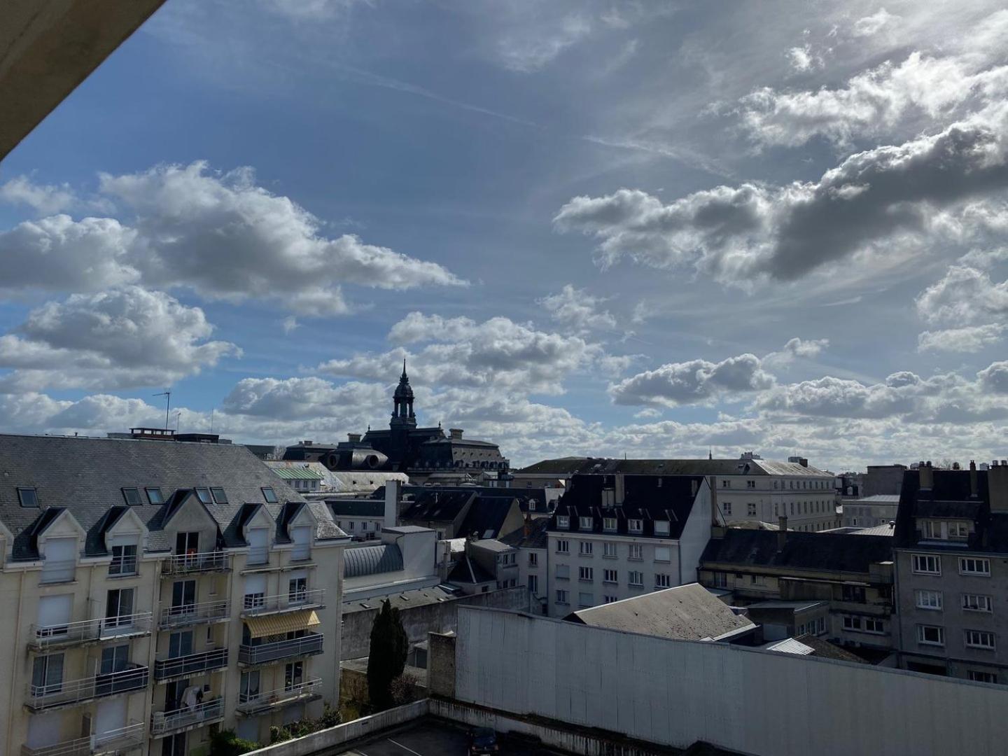 Lumineux T2 Situe Dans L'Hyper Centre De Tours Lägenhet Exteriör bild